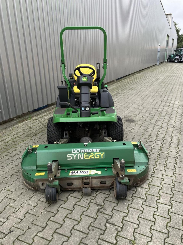 John Deere F1570 Frontmäher - Vejapjovė: foto 2 John Deere F1570 Frontmäher - Vejapjovė: foto 2