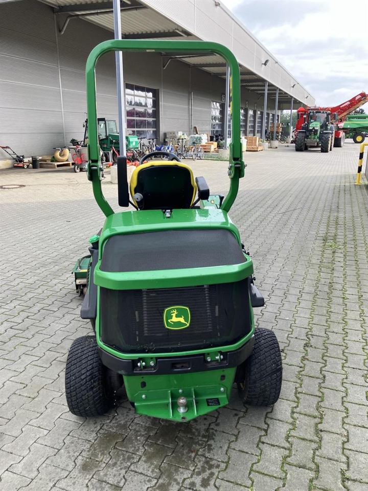 John Deere F1570 Frontmäher - Vejapjovė: foto 4 John Deere F1570 Frontmäher - Vejapjovė: foto 4