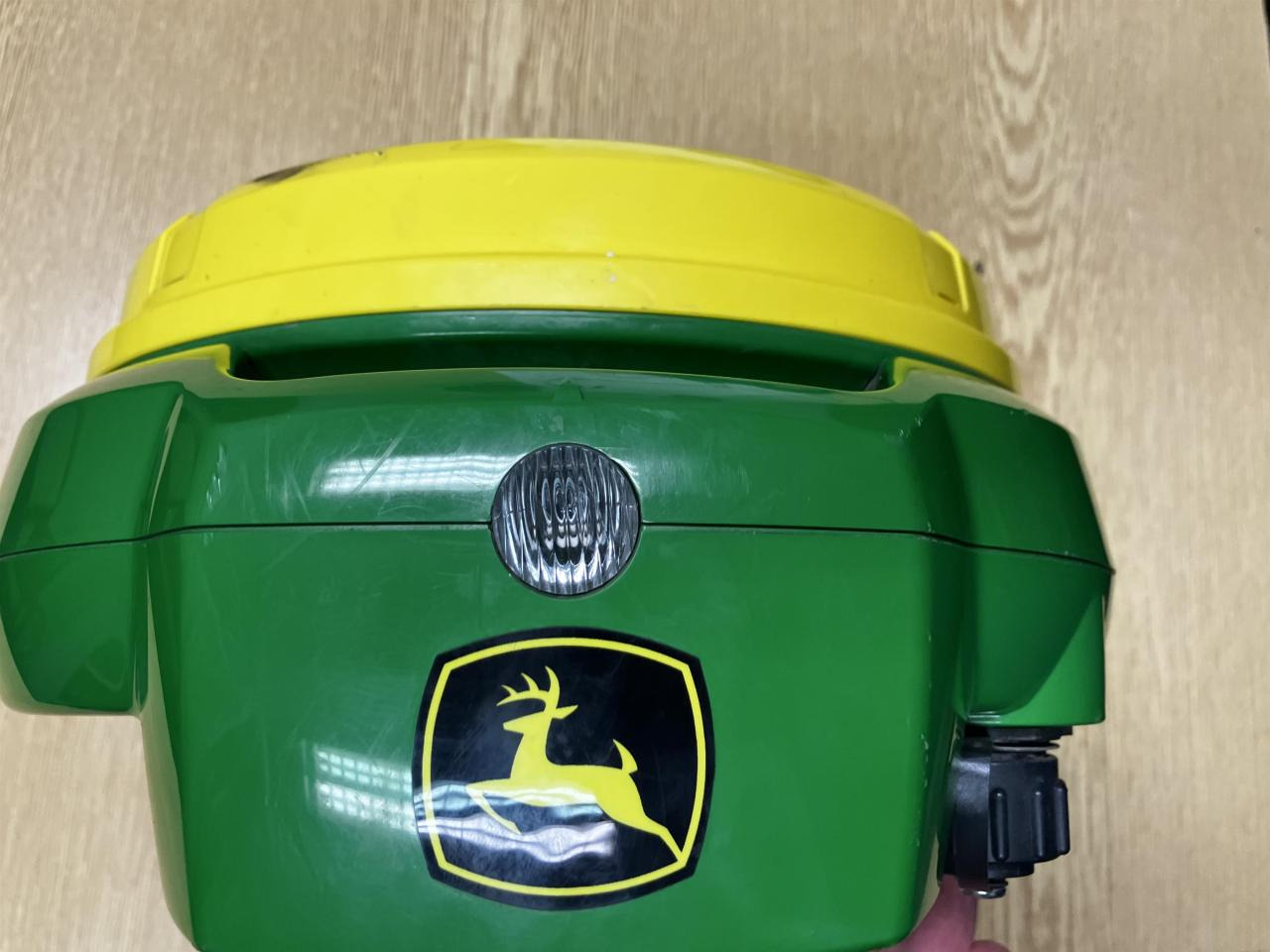 John Deere SF7000 - Navigacijos sistema - Žemės ūkio technika: foto 2 John Deere SF7000 - Navigacijos sistema - Žemės ūkio technika: foto 2