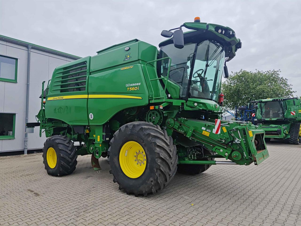 John Deere T560 Hillmaster - Derliaus nuėmimo kombainas: foto 2 John Deere T560 Hillmaster - Derliaus nuėmimo kombainas: foto 2