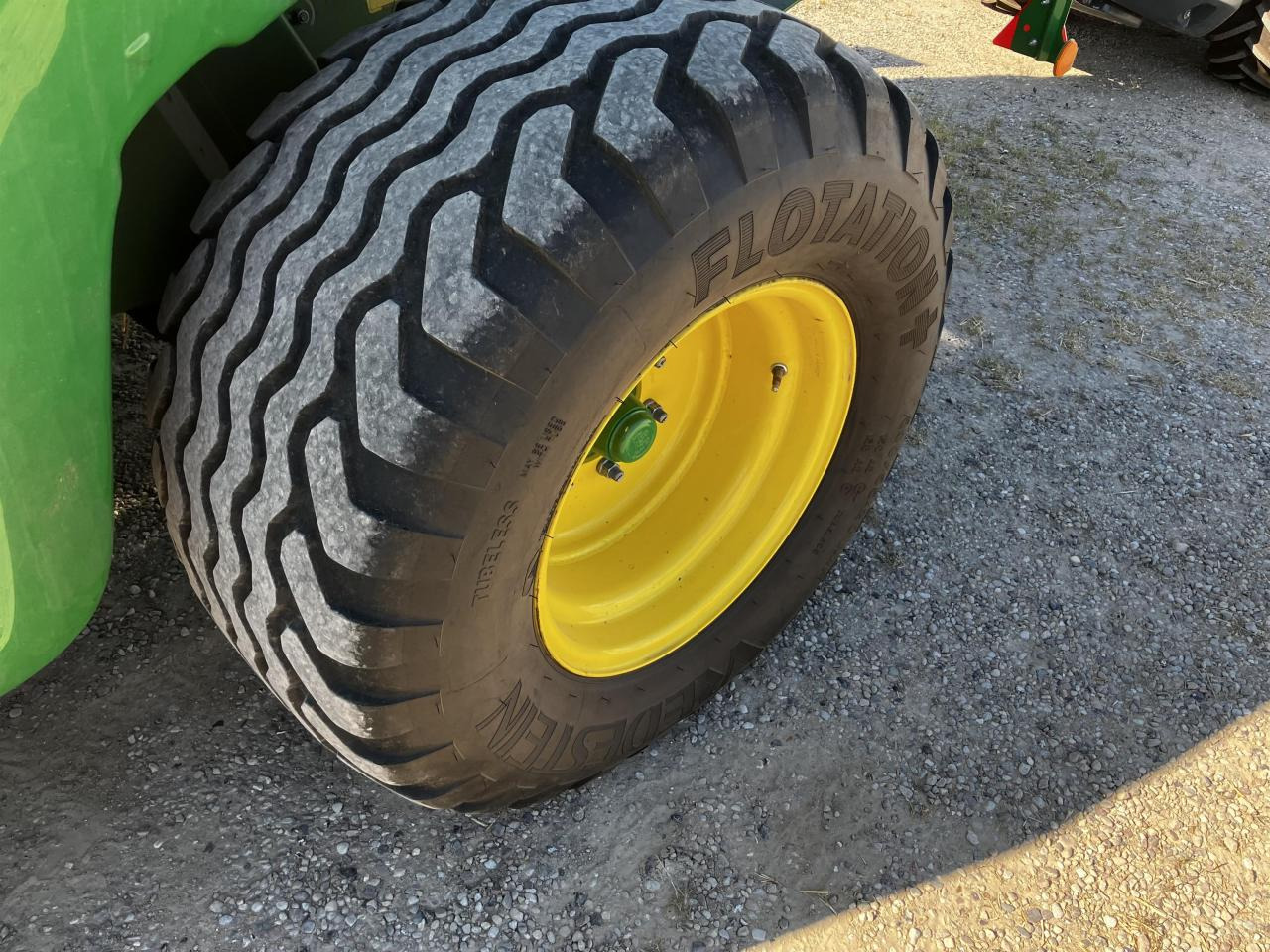 John Deere V461M MaxiCut HC13 - Ruloninis presas: foto 4 John Deere V461M MaxiCut HC13 - Ruloninis presas: foto 4