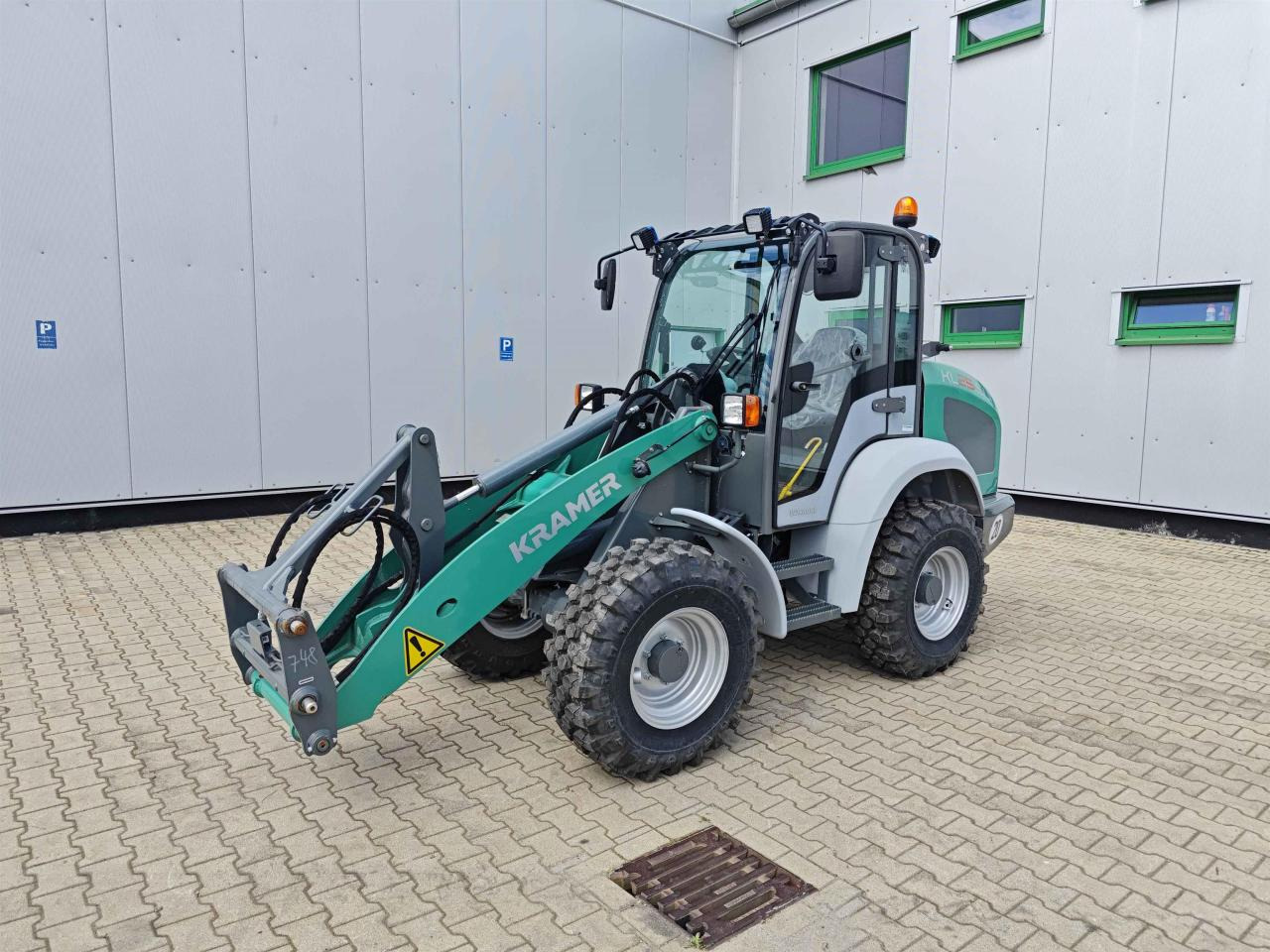 Kramer KL25.5L - Ratinis krautuvas: foto 1 Kramer KL25.5L - Ratinis krautuvas: foto 1