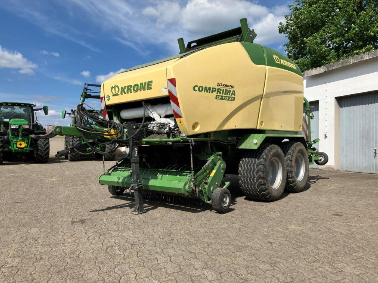 Krone CF 155 XC Comprima - Ruloninis presas: foto 2 Krone CF 155 XC Comprima - Ruloninis presas: foto 2