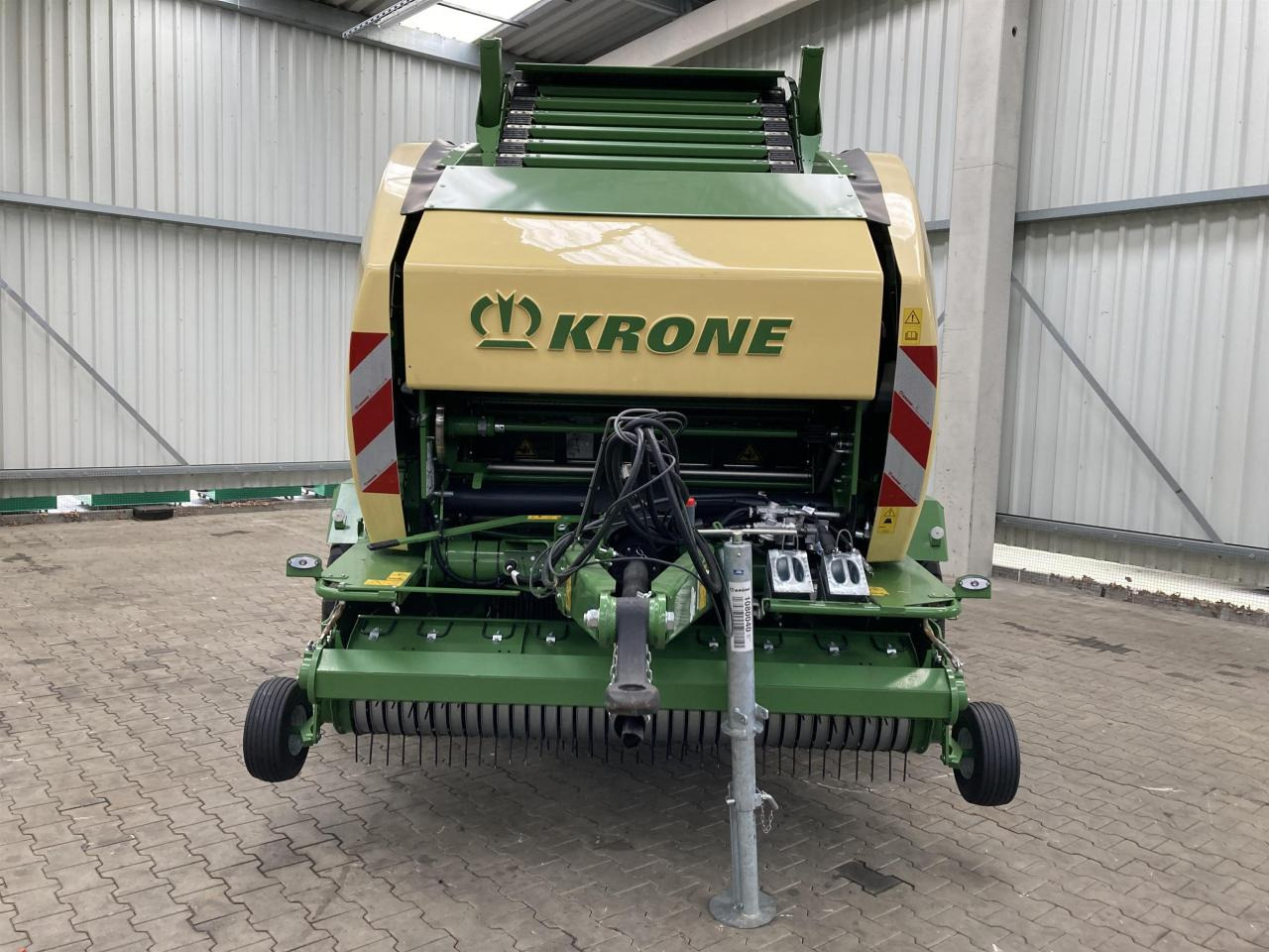 Krone CF 155 XC - Ruloninis presas: foto 2 Krone CF 155 XC - Ruloninis presas: foto 2