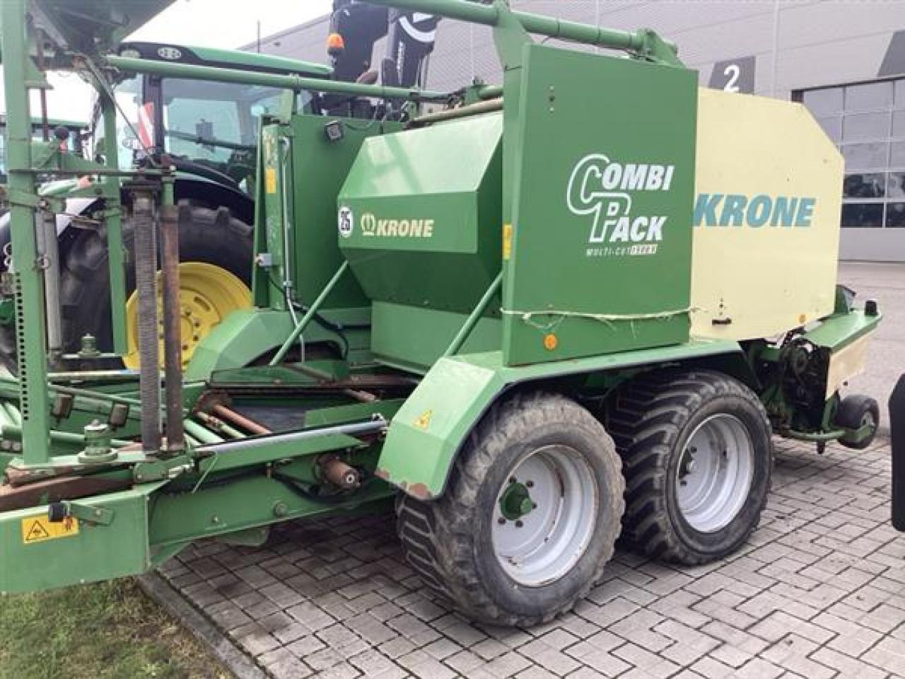Krone CP 1500 MC - Ruloninis presas: foto 2 Krone CP 1500 MC - Ruloninis presas: foto 2