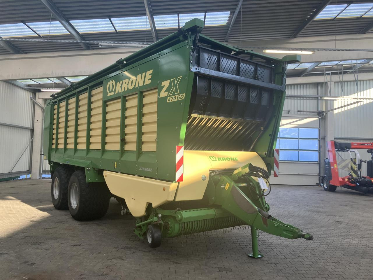 Krone ZX 470 GD - Priekaba rinktuvė: foto 2 Krone ZX 470 GD - Priekaba rinktuvė: foto 2