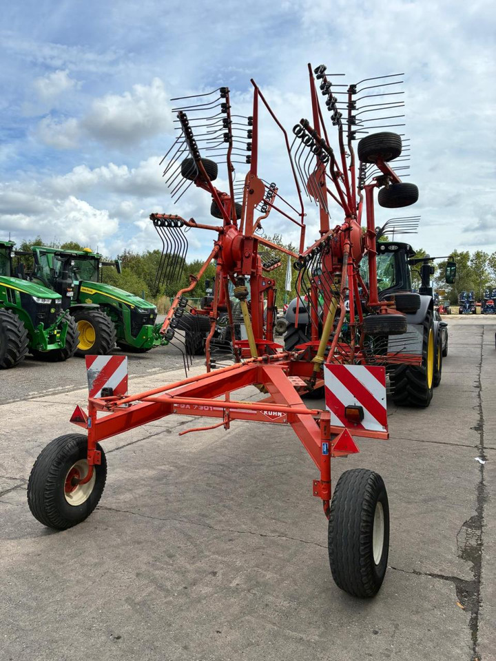 Kuhn GA 7301 - Šieno grėblys/ Vartytuvas: foto 4 Kuhn GA 7301 - Šieno grėblys/ Vartytuvas: foto 4