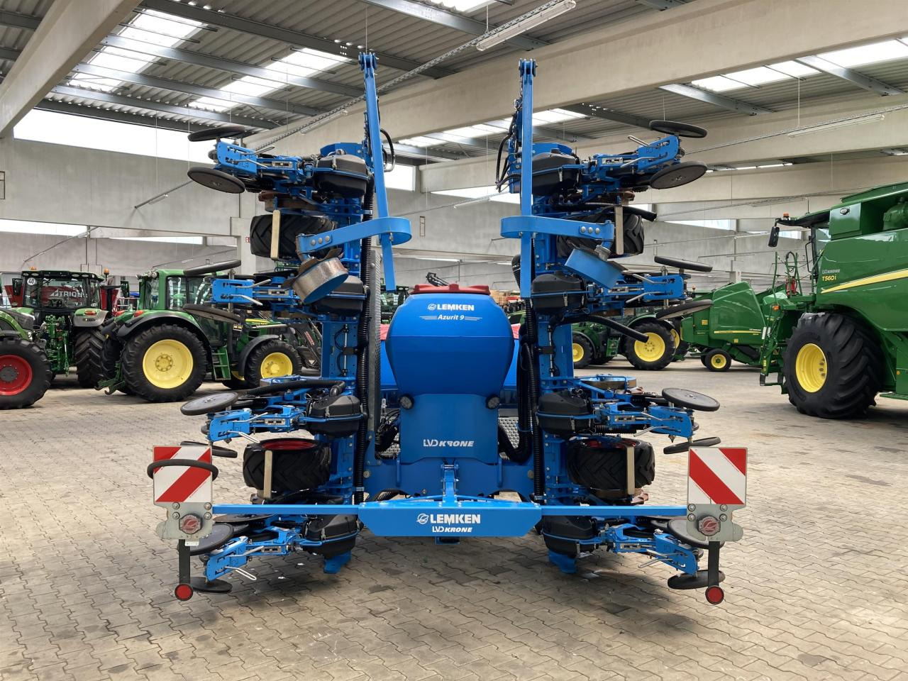 Lemken Azurit 9/8.75 - Tikslaus išsėjimo sėjamoji: foto 5 Lemken Azurit 9/8.75 - Tikslaus išsėjimo sėjamoji: foto 5