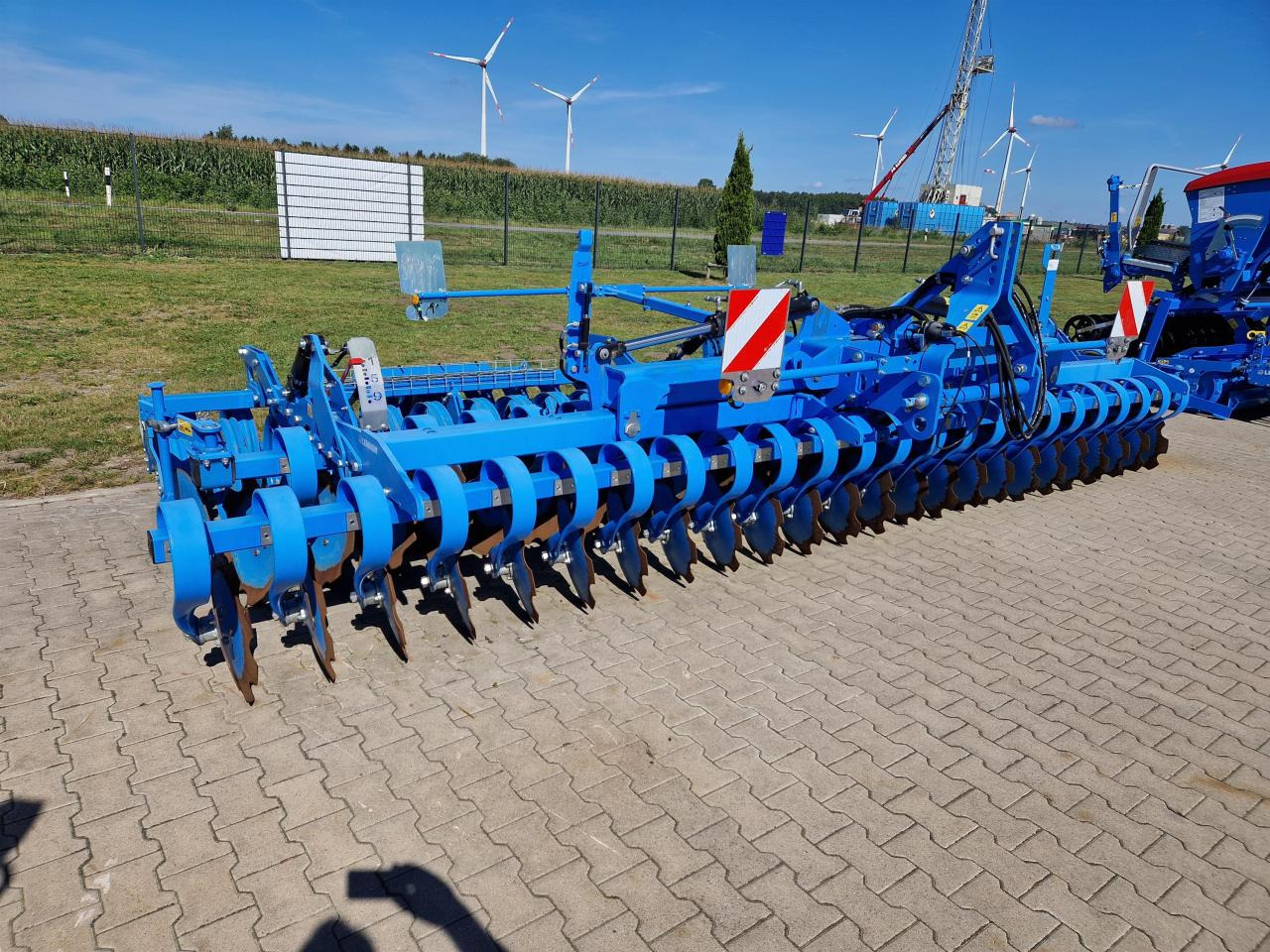 Lemken Heliodor 9/600 K - Diskiniai skutikai: foto 1 Lemken Heliodor 9/600 K - Diskiniai skutikai: foto 1