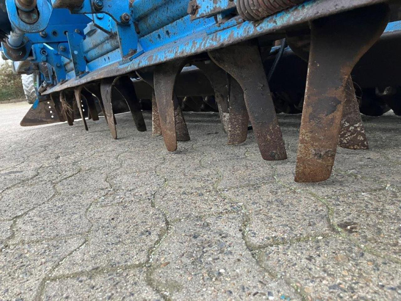 Lemken Saphir 7/300 DS/B - Sėjamoji: foto 4 Lemken Saphir 7/300 DS/B - Sėjamoji: foto 4