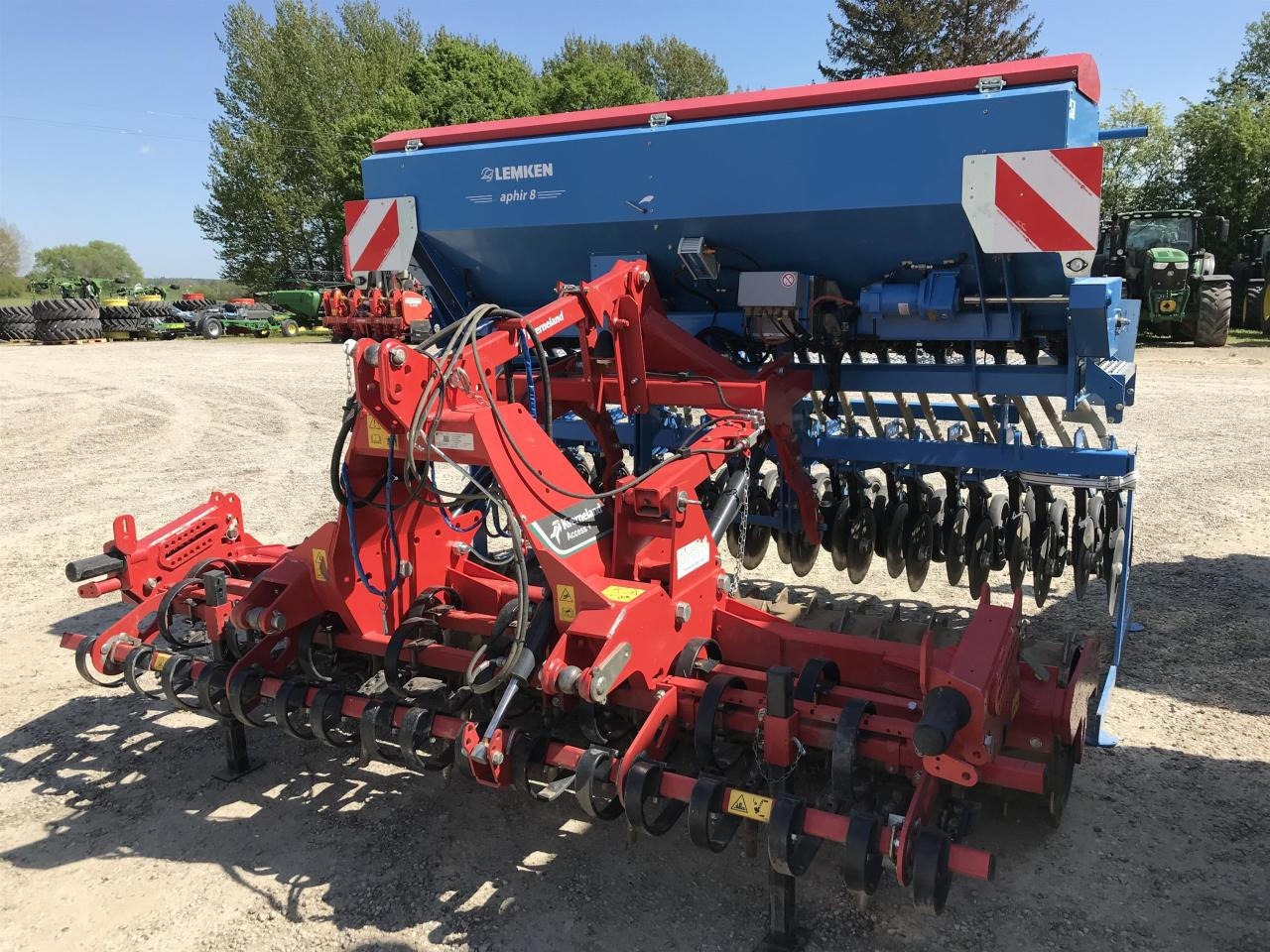 Lemken Saphir 8 Autoload - Sėjamoji: foto 1 Lemken Saphir 8 Autoload - Sėjamoji: foto 1