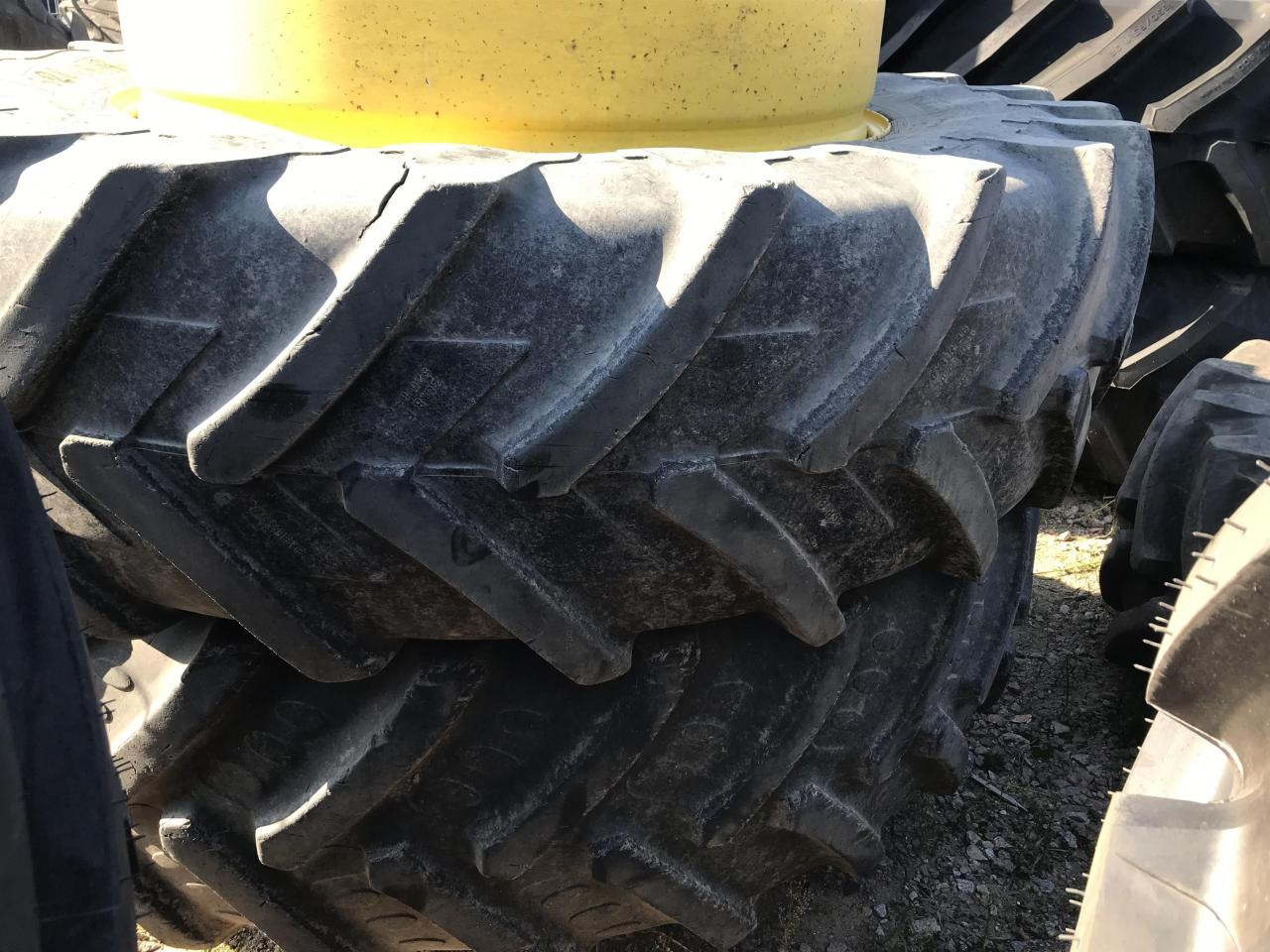 Michelin 520/85R46 - Padanga - Žemės ūkio technika: foto 1 Michelin 520/85R46 - Padanga - Žemės ūkio technika: foto 1