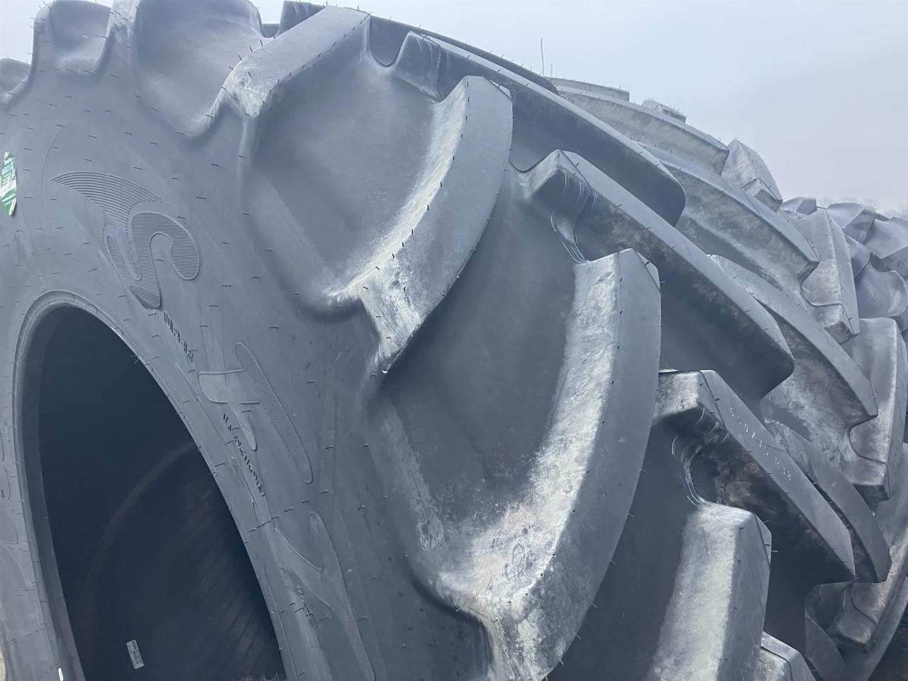 Mitas 650/75R38 - Padanga - Žemės ūkio technika: foto 4 Mitas 650/75R38 - Padanga - Žemės ūkio technika: foto 4
