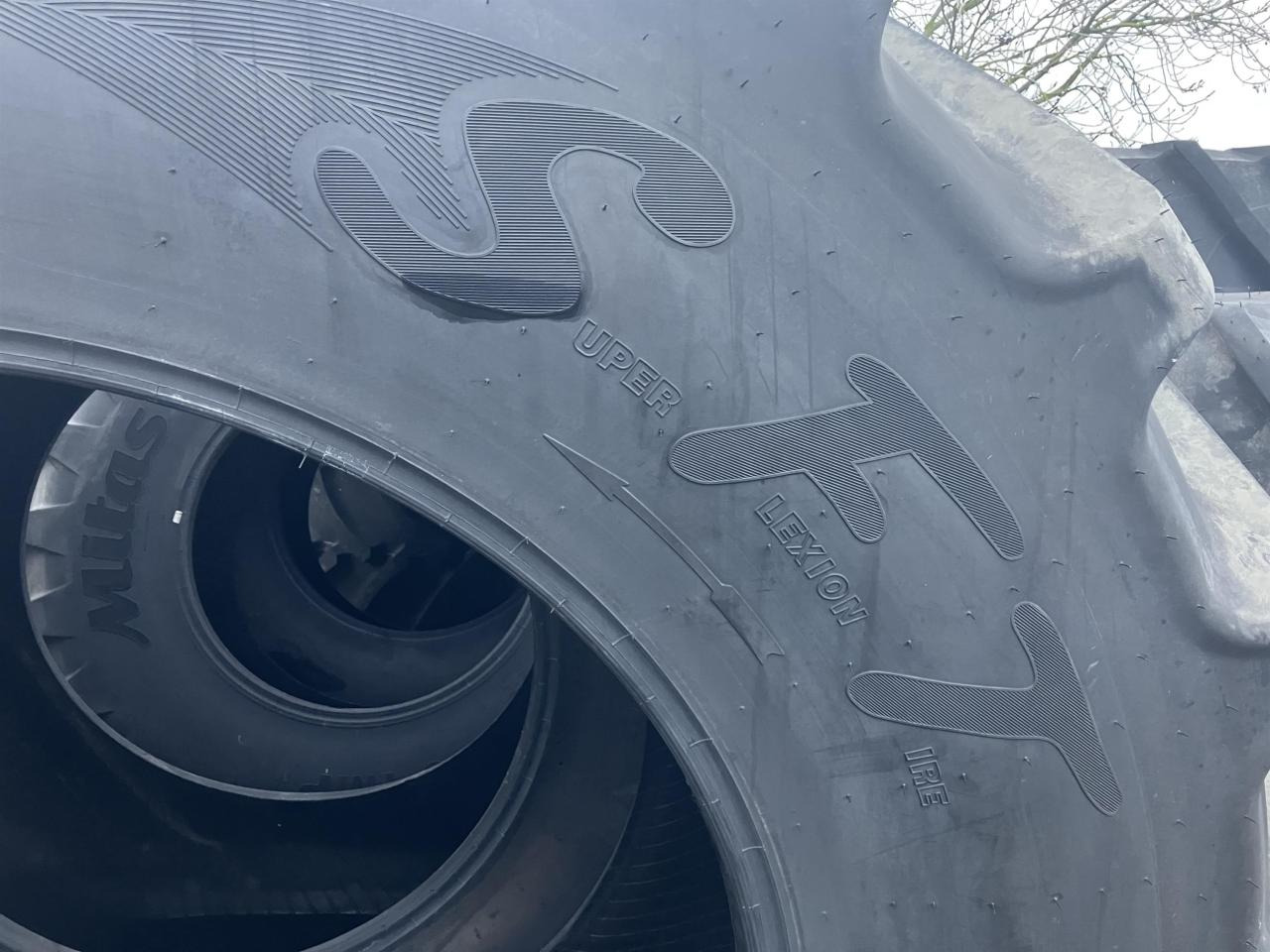 Mitas 650/75R38 - Padanga - Žemės ūkio technika: foto 2 Mitas 650/75R38 - Padanga - Žemės ūkio technika: foto 2