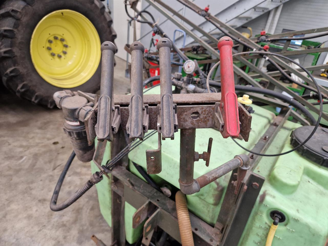 Tecnoma 800 Liter - Pakabinamas purkštuvas: foto 4 Tecnoma 800 Liter - Pakabinamas purkštuvas: foto 4