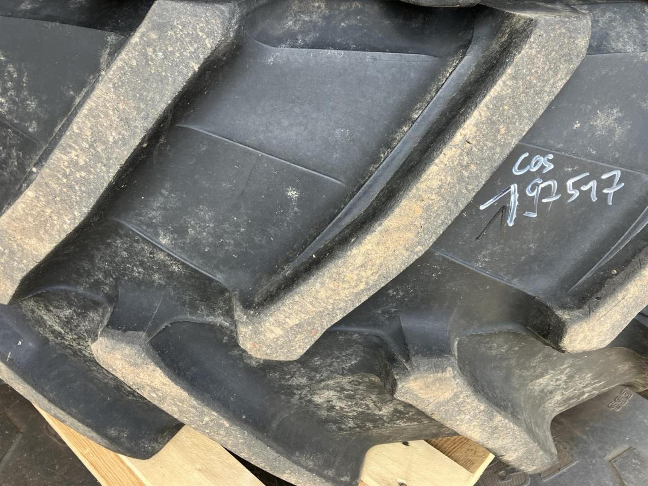 Trelleborg 420/70R28 - Padanga - Žemės ūkio technika: foto 5 Trelleborg 420/70R28 - Padanga - Žemės ūkio technika: foto 5