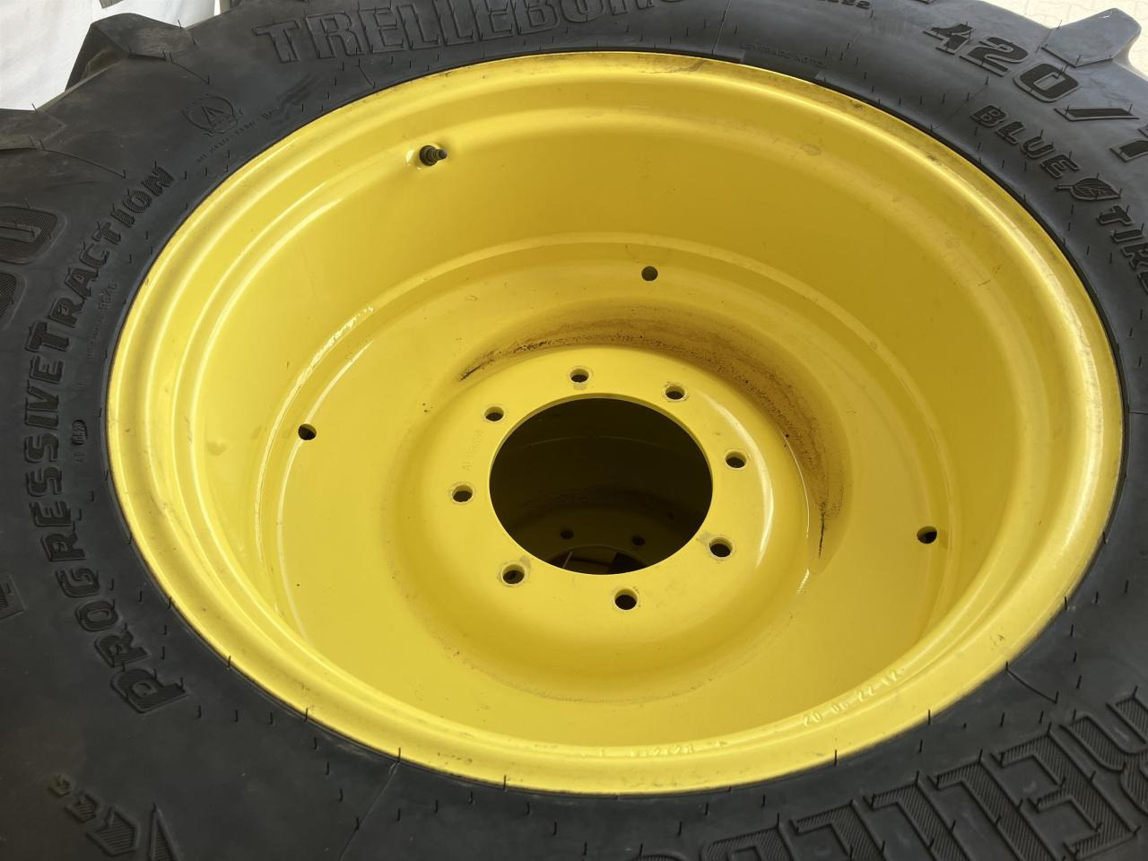 Trelleborg 420/70R28 - Padanga - Žemės ūkio technika: foto 3 Trelleborg 420/70R28 - Padanga - Žemės ūkio technika: foto 3