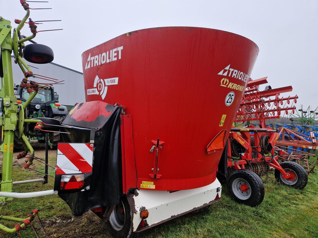 Trioliet Solomix 1-1000 ZK - Pašarų maišytuvas: foto 5 Trioliet Solomix 1-1000 ZK - Pašarų maišytuvas: foto 5