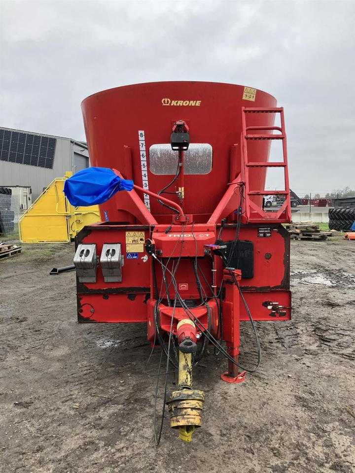 Trioliet Solomix 2-1600 VLH-B - Pašarų maišytuvas: foto 3 Trioliet Solomix 2-1600 VLH-B - Pašarų maišytuvas: foto 3