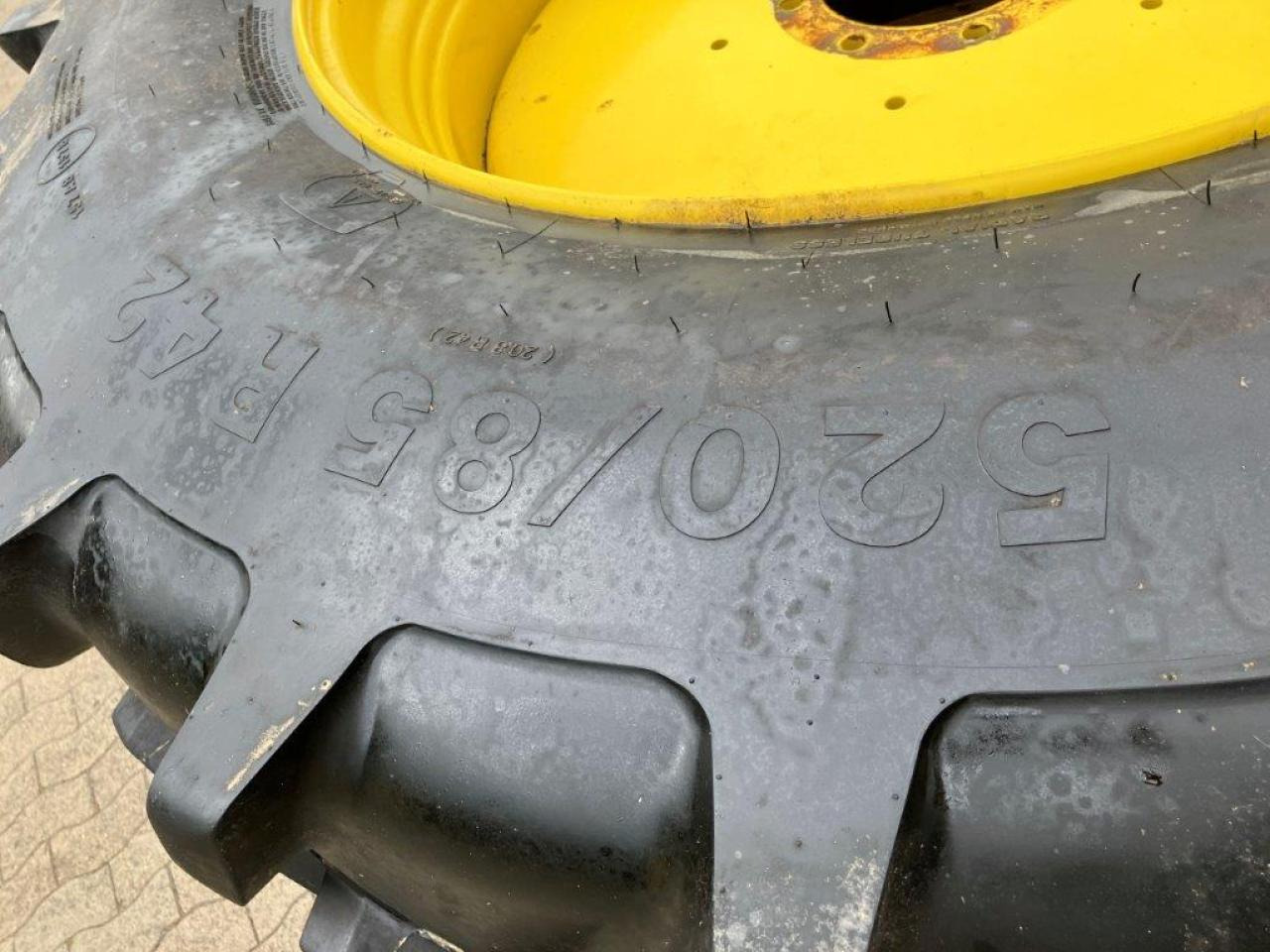 Vredestein 520/8R42 - Padanga - Žemės ūkio technika: foto 5 Vredestein 520/8R42 - Padanga - Žemės ūkio technika: foto 5