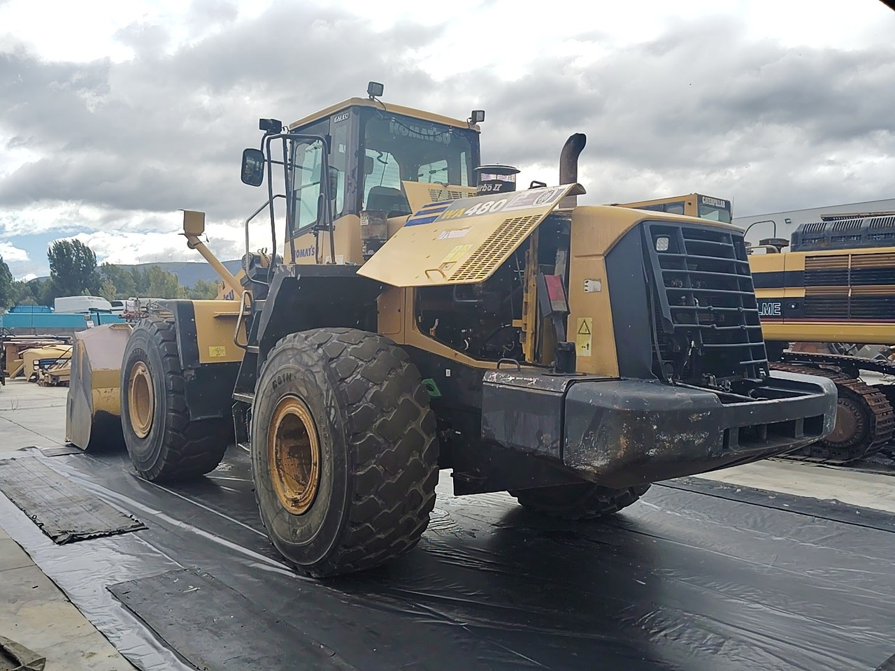 KOMATSU WA480-5H - Ratinis krautuvas: foto 3 KOMATSU WA480-5H - Ratinis krautuvas: foto 3