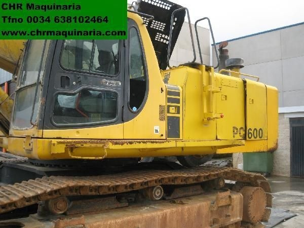 Komatsu PC600-6 - Vikšrinis ekskavatorius: foto 1 Komatsu PC600-6 - Vikšrinis ekskavatorius: foto 1