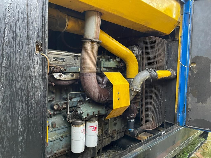 Atlas-Copco QAS 265 Silent 265 kVA generatorset - Elektrinis generatorius: foto 5 Atlas-Copco QAS 265 Silent 265 kVA generatorset - Elektrinis generatorius: foto 5