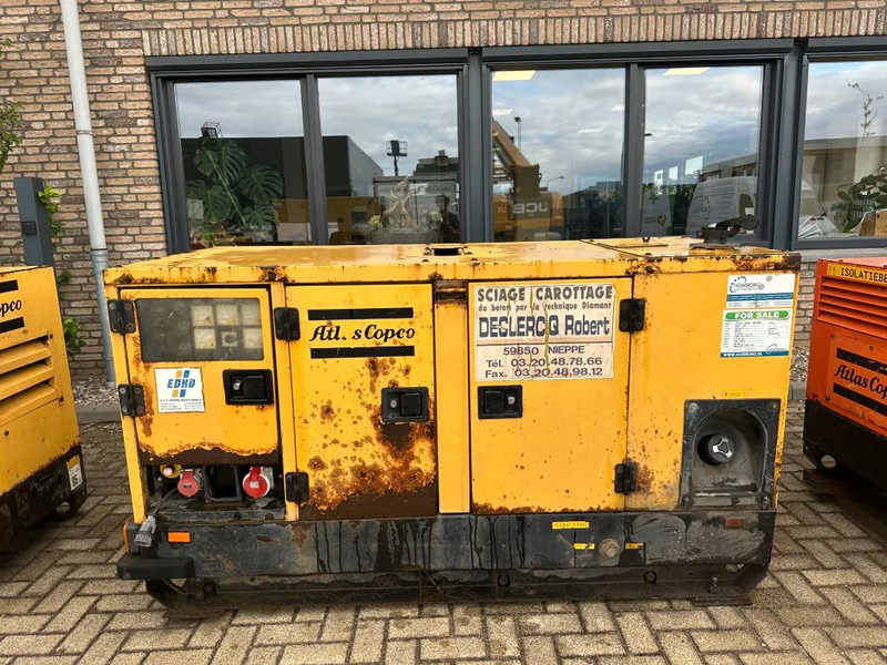 Atlas-Copco QAS 38 Yanmar Mecc Alte Spa 40 kVA Silent generatorset - Elektrinis generatorius: foto 1 Atlas-Copco QAS 38 Yanmar Mecc Alte Spa 40 kVA Silent generatorset - Elektrinis generatorius: foto 1