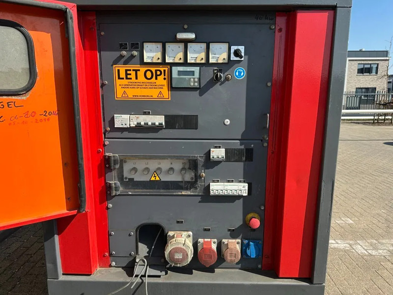 Atlas-Copco QAS 60 Perkins Stamford 60 kVA Silent Rental generatorset - Elektrinis generatorius: foto 5 Atlas-Copco QAS 60 Perkins Stamford 60 kVA Silent Rental generatorset - Elektrinis generatorius: foto 5