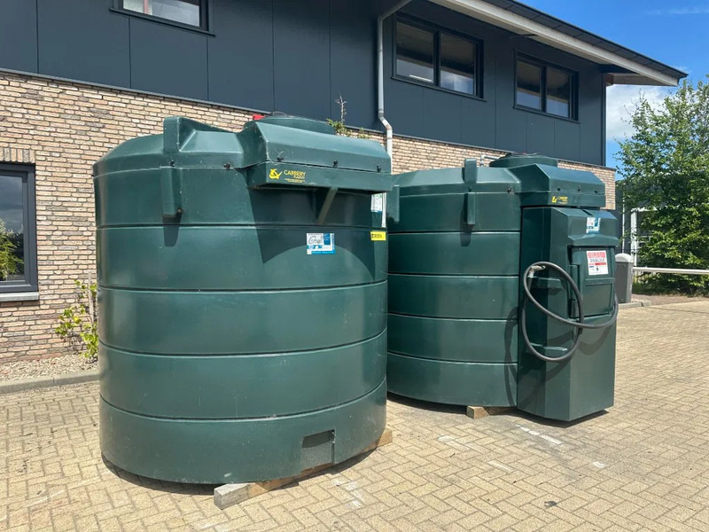 Carbery 5500 V Kiwa Dubbelwandig met mangat Dubbelwandige Brandstoftank Dieseltank Kiwa 5700 liter New ! - Autocisterna: foto 5 Carbery 5500 V Kiwa Dubbelwandig met mangat Dubbelwandige Brandstoftank Dieseltank Kiwa 5700 liter New ! - Autocisterna: foto 5
