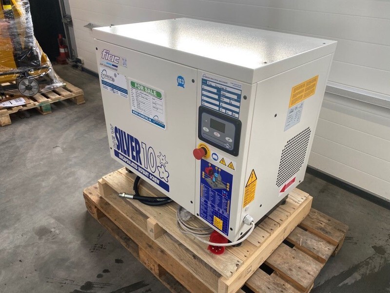 Fiac New Silver 10 Silent 7.5 kW 860 L / min 10 bar Elektrische Schroefcompressor - Oro kompresorius: foto 3 Fiac New Silver 10 Silent 7.5 kW 860 L / min 10 bar Elektrische Schroefcompressor - Oro kompresorius: foto 3
