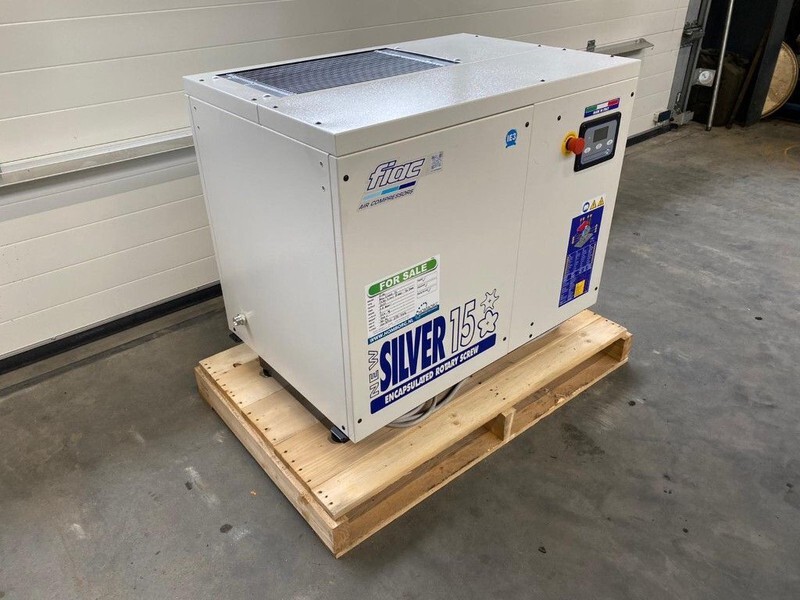 Fiac NewSilver 15 1430 L / min 11 kW 10 Bar Elektrische Schroefcompressor Nieuw ! - Oro kompresorius: foto 3 Fiac NewSilver 15 1430 L / min 11 kW 10 Bar Elektrische Schroefcompressor Nieuw ! - Oro kompresorius: foto 3