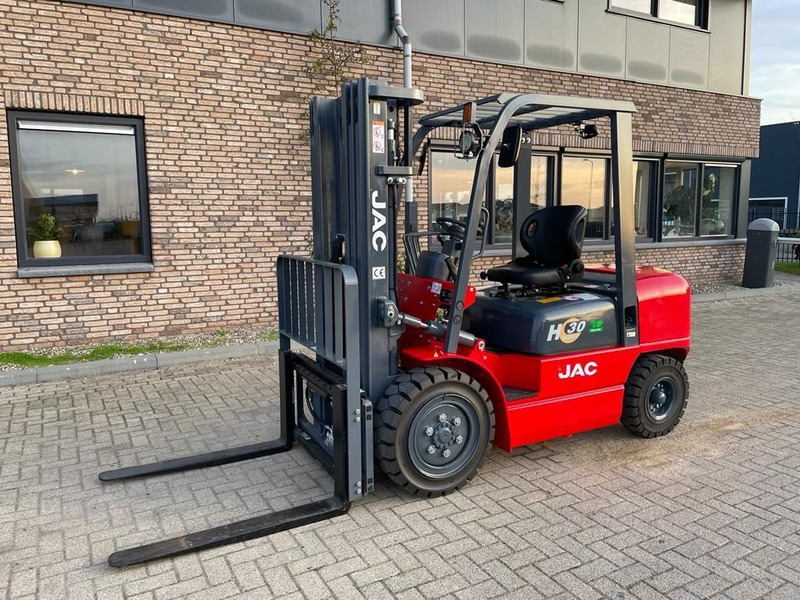 Isuzu JAC CPCD30 3 ton Triplex Freelift Sideshift Diesel Heftruck New ! - Dyzelinis krautuvas: foto 2 Isuzu JAC CPCD30 3 ton Triplex Freelift Sideshift Diesel Heftruck New ! - Dyzelinis krautuvas: foto 2