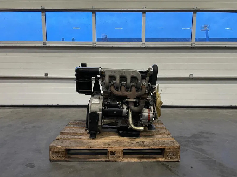 Iveco 8141 Diesel Motor 4 cilinder 53 kW / 74 PK Diesel Engine - Variklis - Krovimo technika: foto 5 Iveco 8141 Diesel Motor 4 cilinder 53 kW / 74 PK Diesel Engine - Variklis - Krovimo technika: foto 5