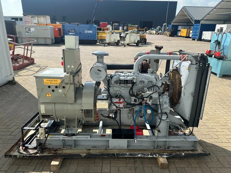 Iveco GE 8061 SRI 25.05 Leroy Somer 125 kVA generatorset - Elektrinis generatorius: foto 3 Iveco GE 8061 SRI 25.05 Leroy Somer 125 kVA generatorset - Elektrinis generatorius: foto 3