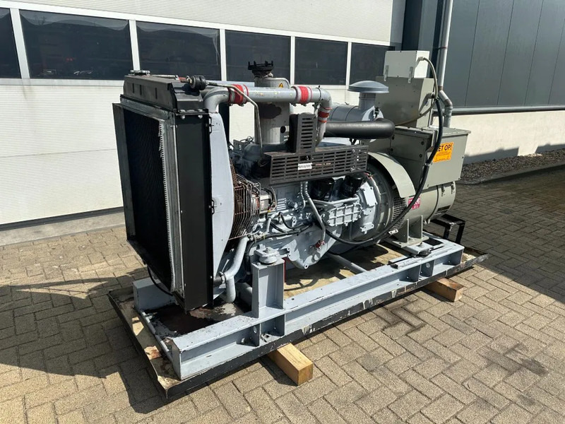 Elektrinis generatorius Iveco GE 8061 SRI 25.05 Leroy Somer 125 kVA generatorset: foto 6