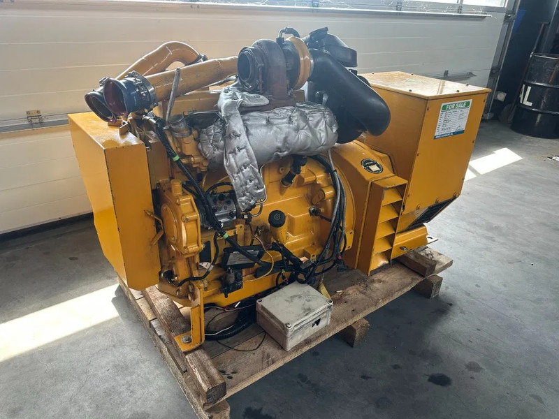 John Deere 4045 HFU 72 Stamford 81.5 kVA Marine Generatorset - Elektrinis generatorius: foto 4 John Deere 4045 HFU 72 Stamford 81.5 kVA Marine Generatorset - Elektrinis generatorius: foto 4
