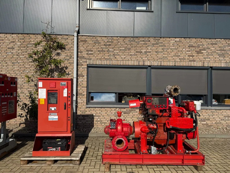 John Deere 6068 HF 120 Armstrong 452 m3 / h Diesel Waterpomp brandschade - Vandens siurblys: foto 1 John Deere 6068 HF 120 Armstrong 452 m3 / h Diesel Waterpomp brandschade - Vandens siurblys: foto 1