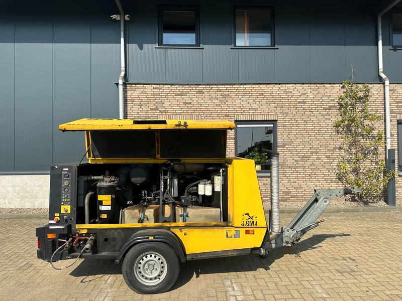 Kaeser M122 Deutz 11.1 m3 / min 10 Bar 83 kW Mobiele Diesel Compressor - Oro kompresorius: foto 4 Kaeser M122 Deutz 11.1 m3 / min 10 Bar 83 kW Mobiele Diesel Compressor - Oro kompresorius: foto 4