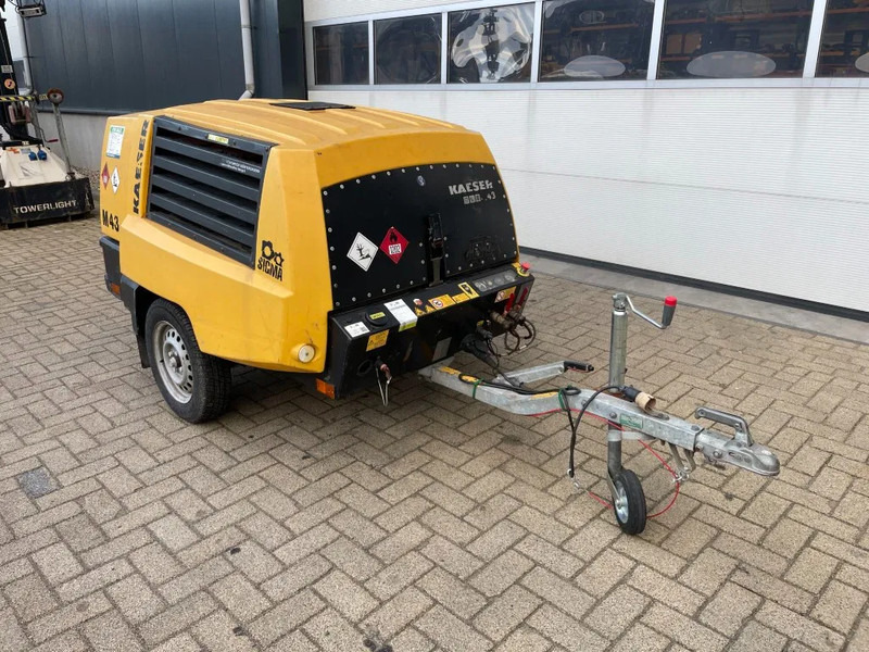 Kaeser M43 Kubota 4,3 m3 / min 7 Bar 30 kW Mobielel Compressor - Oro kompresorius: foto 4 Kaeser M43 Kubota 4,3 m3 / min 7 Bar 30 kW Mobielel Compressor - Oro kompresorius: foto 4