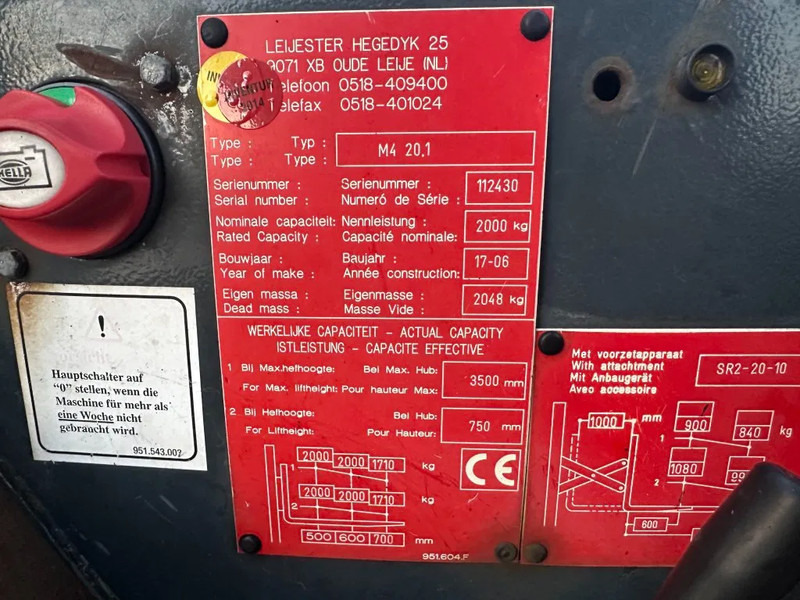 Moffett M4 20.1 Kubota Diesel Kooiaap 2 ton Sideshift Positioner Meeneemheftruck - Montuojamas prie sunkvežimio krautuvas: foto 4 Moffett M4 20.1 Kubota Diesel Kooiaap 2 ton Sideshift Positioner Meeneemheftruck - Montuojamas prie sunkvežimio krautuvas: foto 4