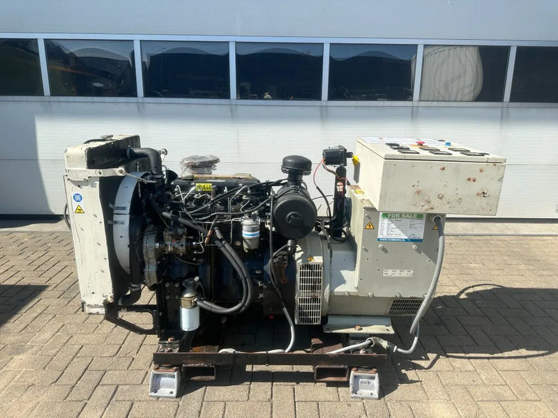 Perkins T4.236 Stamford 60 kVA generatorset 645 hours ! - Elektrinis generatorius: foto 1 Perkins T4.236 Stamford 60 kVA generatorset 645 hours ! - Elektrinis generatorius: foto 1