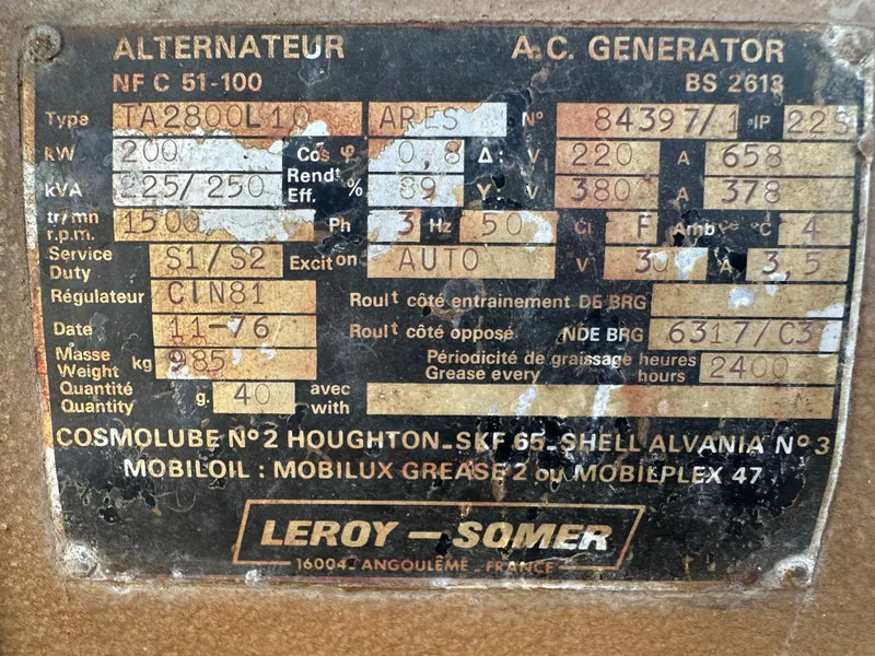 Renault Berliet Leroy Somer 250 kVA noodstroom aggregaat generatorset 148 hours - Elektrinis generatorius: foto 3 Renault Berliet Leroy Somer 250 kVA noodstroom aggregaat generatorset 148 hours - Elektrinis generatorius: foto 3