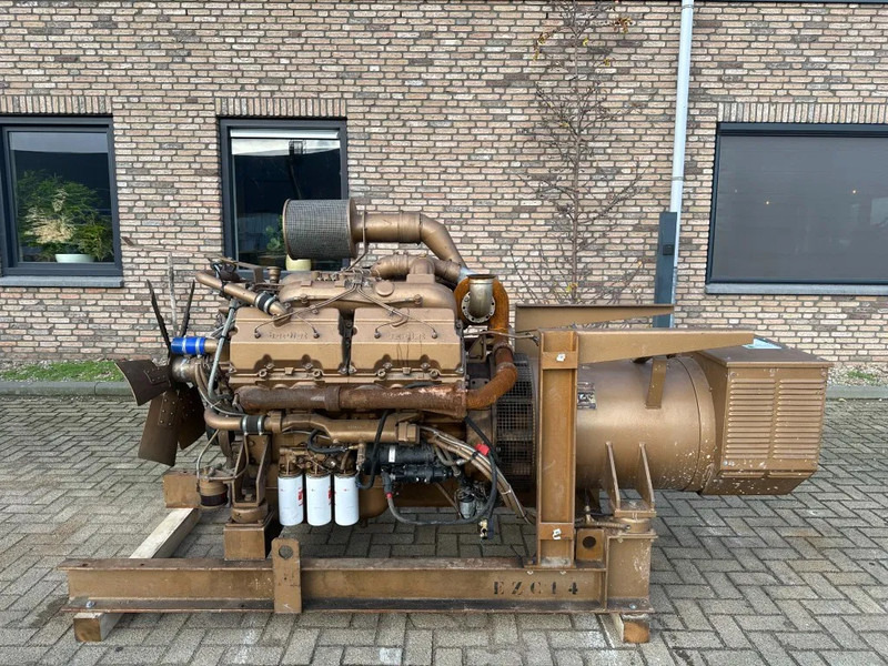 Renault Berliet Leroy Somer 250 kVA noodstroom aggregaat generatorset 148 hours - Elektrinis generatorius: foto 1 Renault Berliet Leroy Somer 250 kVA noodstroom aggregaat generatorset 148 hours - Elektrinis generatorius: foto 1