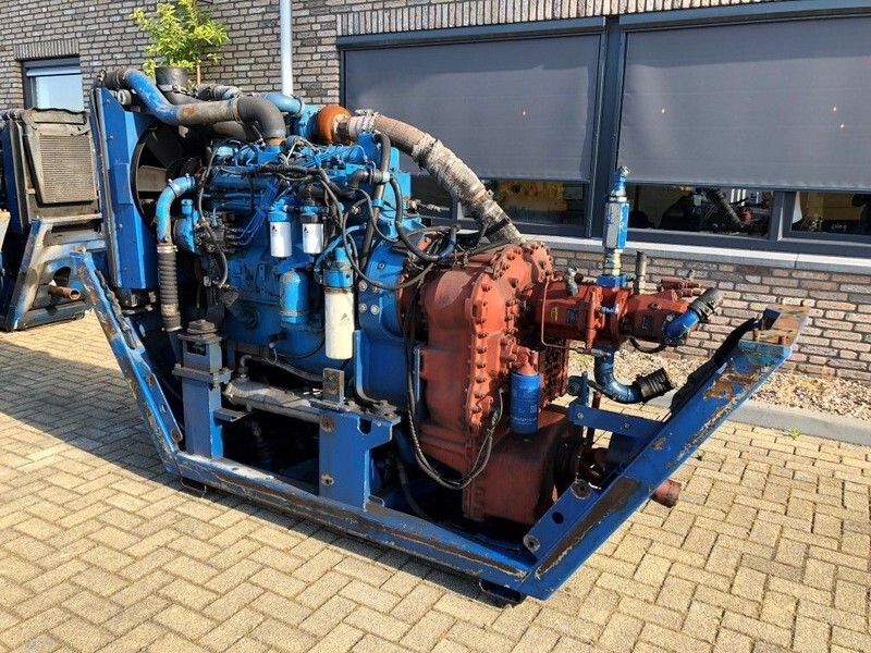 Sisu Valmet Diesel 74.234 ETA 181 HP diesel enine with ZF gearbox - Variklis: foto 3 Sisu Valmet Diesel 74.234 ETA 181 HP diesel enine with ZF gearbox - Variklis: foto 3