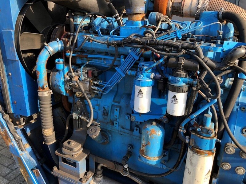 Sisu Valmet Diesel 74.234 ETA 181 HP diesel enine with ZF gearbox - Variklis: foto 3 Sisu Valmet Diesel 74.234 ETA 181 HP diesel enine with ZF gearbox - Variklis: foto 3