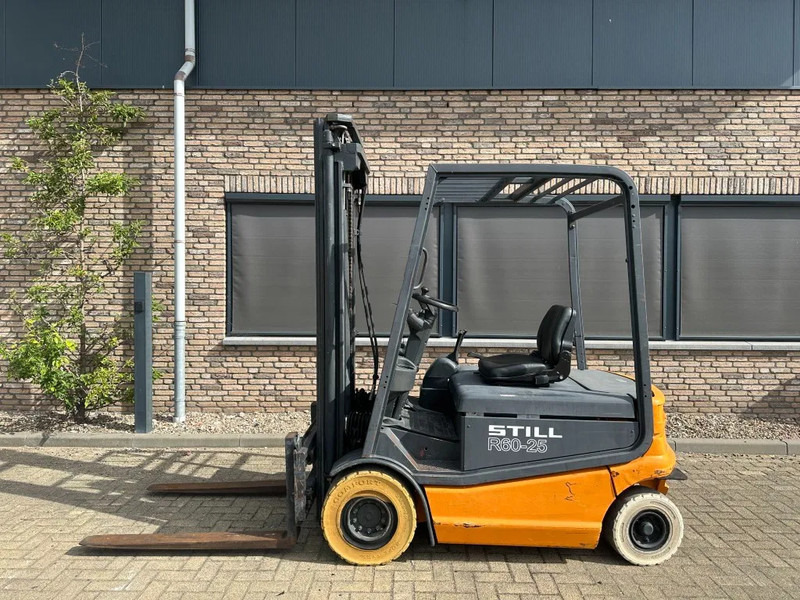 Still R 60-25 2.5 ton Triplex Freelift Sideshift Elektra Heftruck 590 cm hefhoogte ! - Elektrinis krautuvas: foto 1 Still R 60-25 2.5 ton Triplex Freelift Sideshift Elektra Heftruck 590 cm hefhoogte ! - Elektrinis krautuvas: foto 1