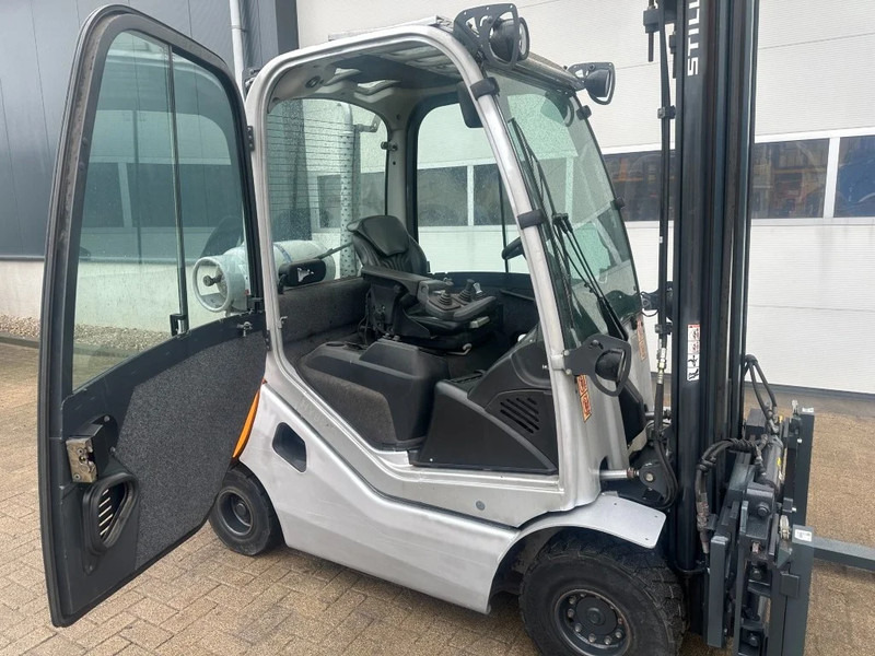 Still RX 70-25 T 2.5 ton Duplex Sideshift Positioner LPG Heftruck - Dujinis krautuvas: foto 3 Still RX 70-25 T 2.5 ton Duplex Sideshift Positioner LPG Heftruck - Dujinis krautuvas: foto 3