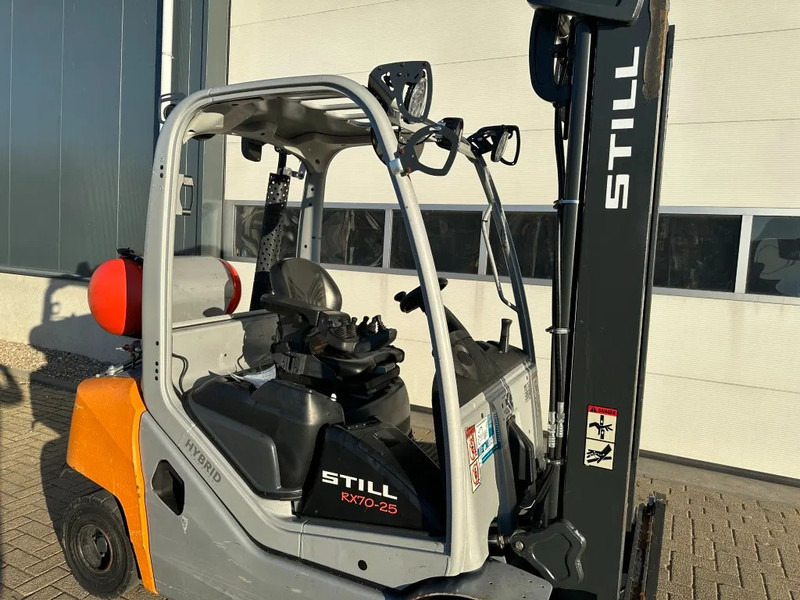 Still RX70-25 T 2.5 ton Duplex Sideshift LPG Heftruck 2020 - Dujinis krautuvas: foto 4 Still RX70-25 T 2.5 ton Duplex Sideshift LPG Heftruck 2020 - Dujinis krautuvas: foto 4