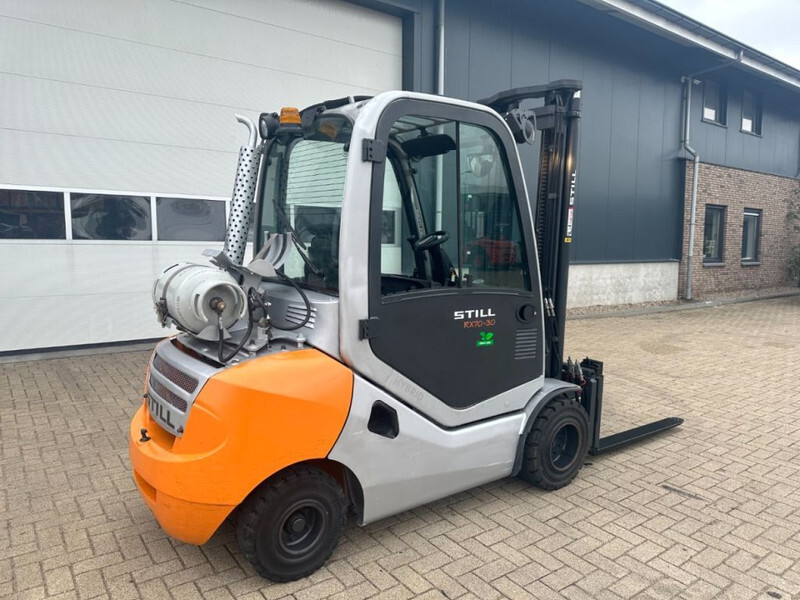 Still RX70-30T 3 ton Triplex Freelift Sideshift LPG Heftruck - Dujinis krautuvas: foto 3 Still RX70-30T 3 ton Triplex Freelift Sideshift LPG Heftruck - Dujinis krautuvas: foto 3